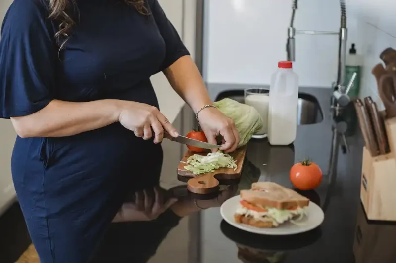Staying Fit and Active Expert Tips for a Healthy Pregnancy.webp